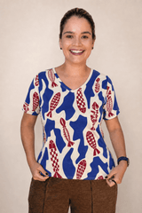 Blusa Osaka - T-Shirt Decote V em Malha Confort - Naguirre Shop