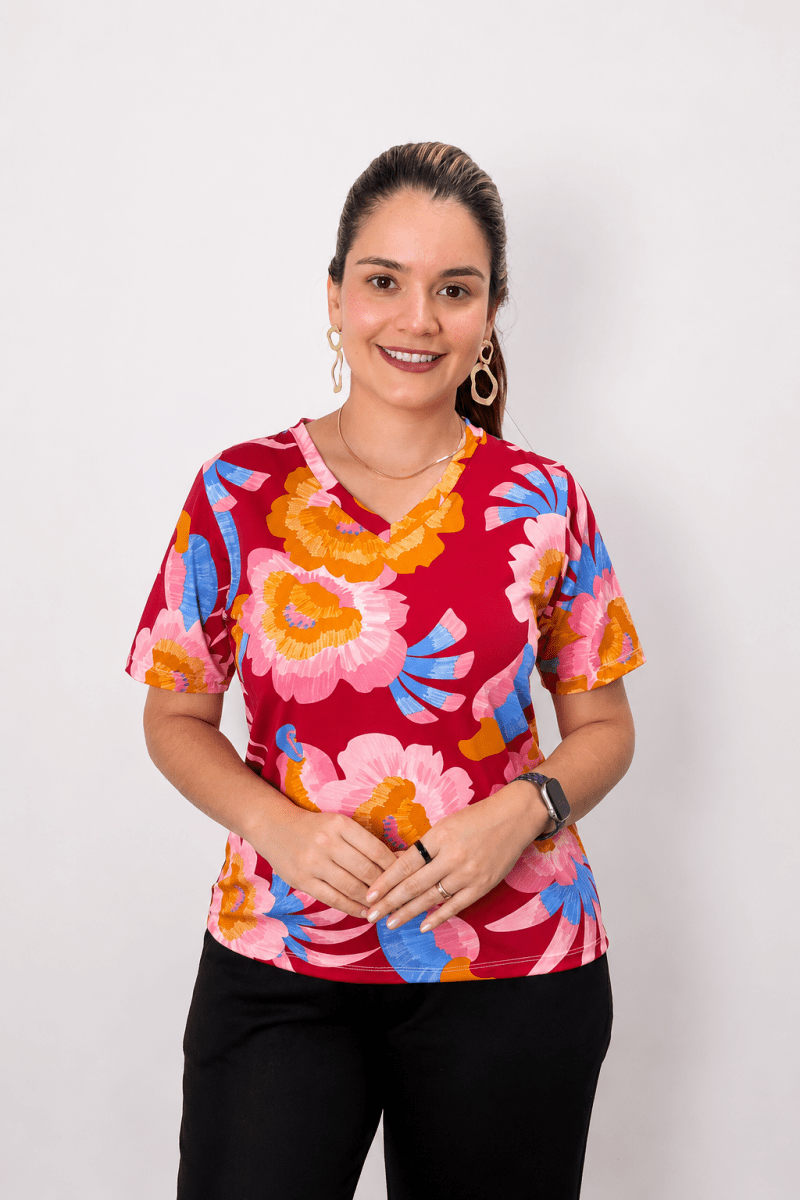 Blusa Osaka - T-Shirt Decote V em Malha Confort - Naguirre Shop