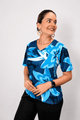 Blusa Osaka - T-Shirt Decote V em Malha Confort - Naguirre Shop