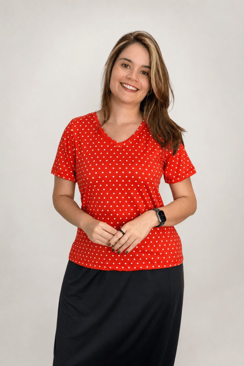 Blusa Osaka - T-Shirt Decote V em Malha Confort - Naguirre Shop