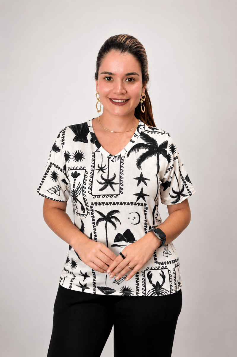 Blusa Osaka - T-Shirt Decote V em Malha Confort - Naguirre Shop
