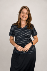 Blusa Osaka - T-Shirt Decote V em Malha Confort - Naguirre Shop