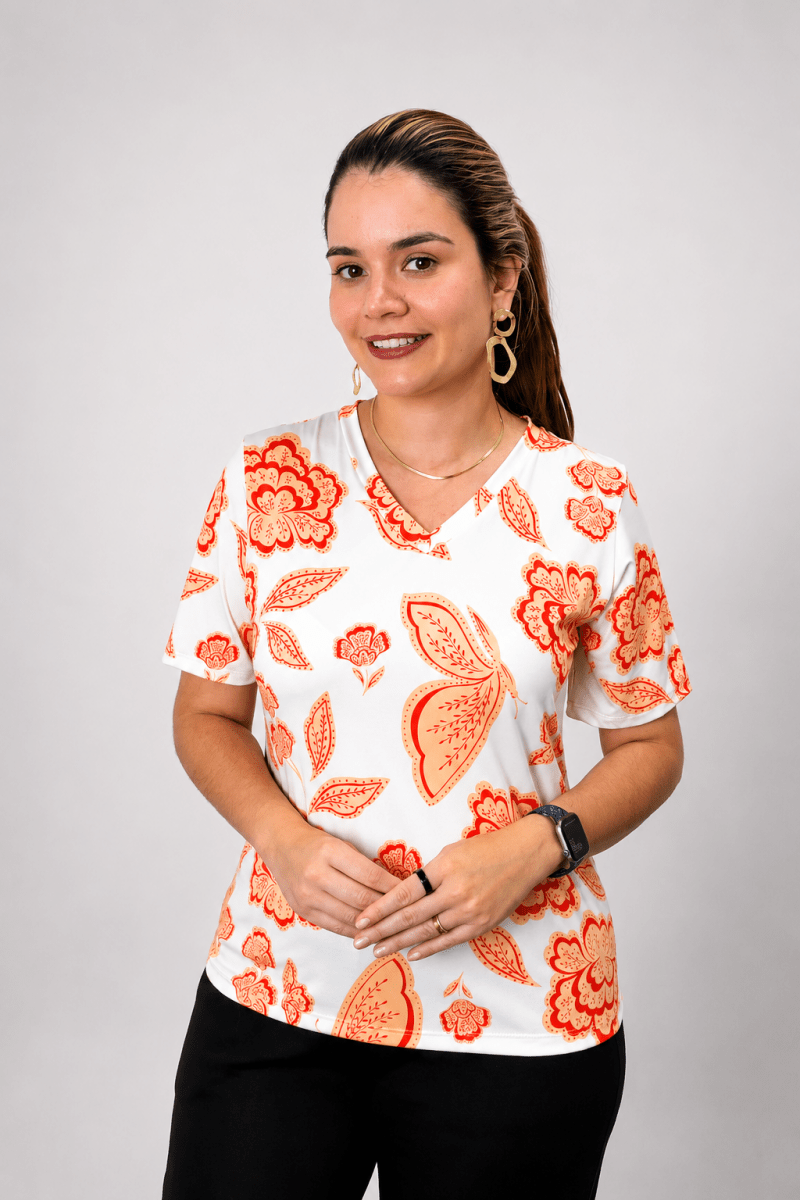 Blusa Osaka - T-Shirt Decote V em Malha Confort - Naguirre Shop
