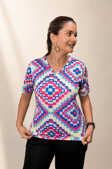 Blusa Osaka - T-Shirt Decote V em Malha Confort - Naguirre Shop