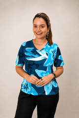 Blusa Osaka - T-Shirt Decote V em Malha Confort - Naguirre Shop