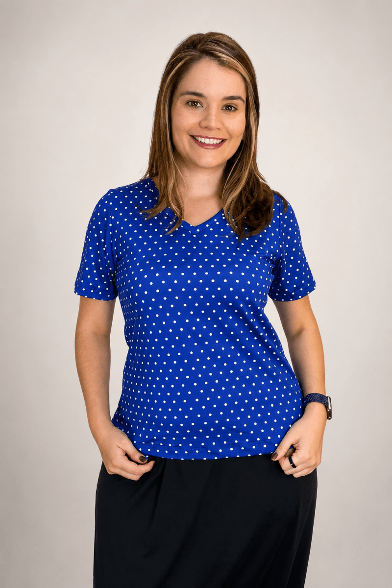 Blusa Osaka - T-Shirt Decote V em Malha Confort - Naguirre Shop