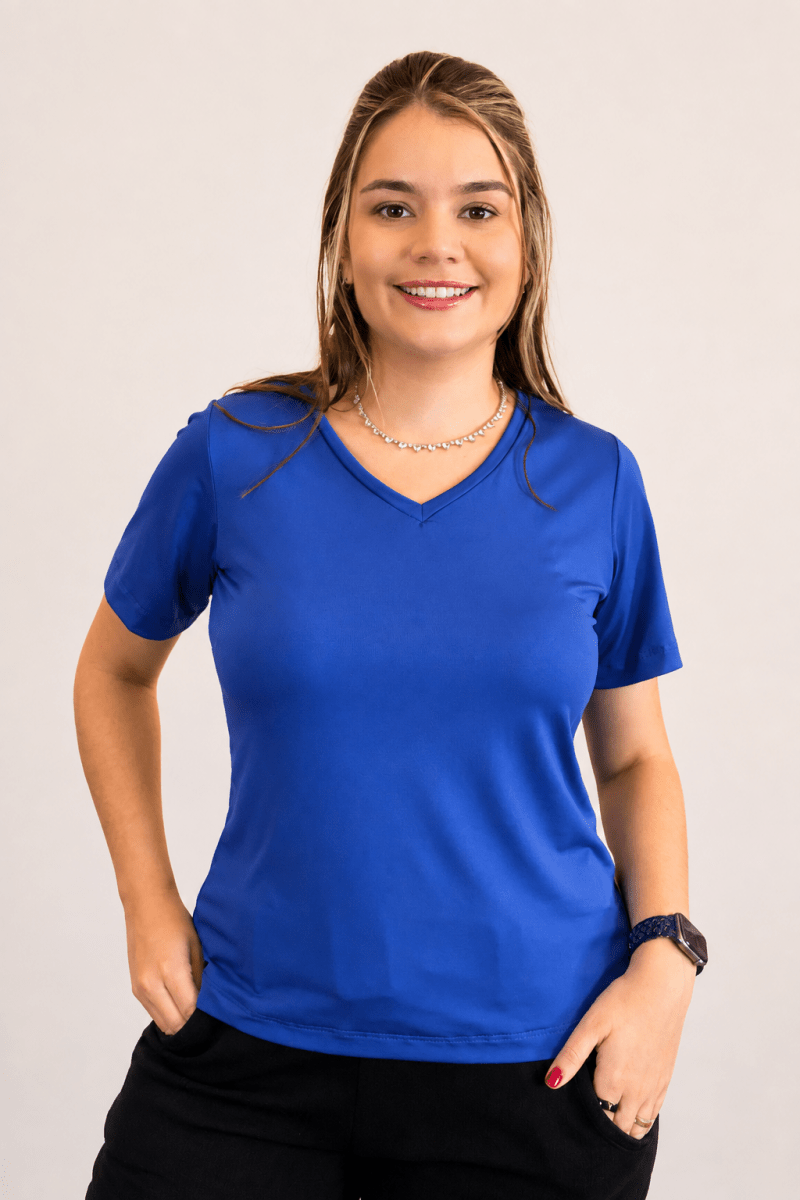 Blusa Osaka - T-Shirt Decote V em Malha Confort - Naguirre Shop