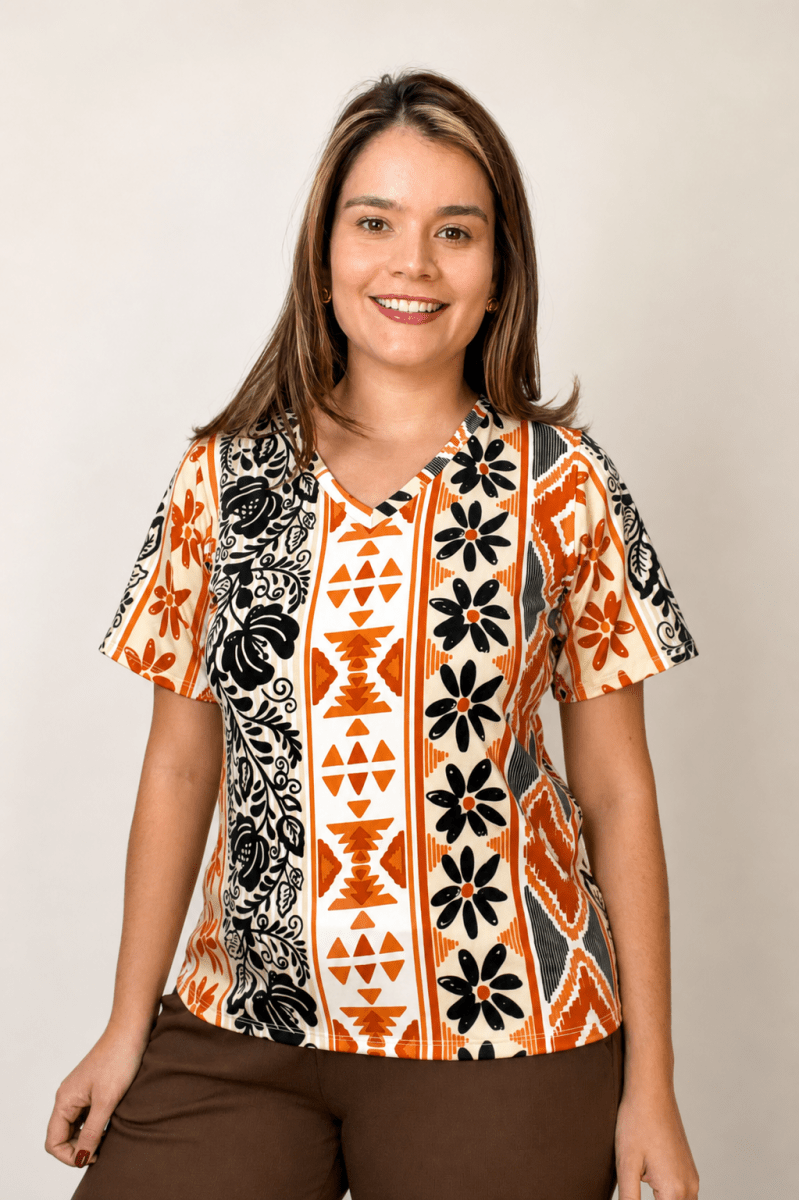 Blusa Osaka - T-Shirt Decote V em Malha Confort - Naguirre Shop
