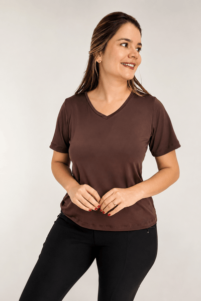 Blusa Osaka - T-Shirt Decote V em Malha Confort - Naguirre Shop