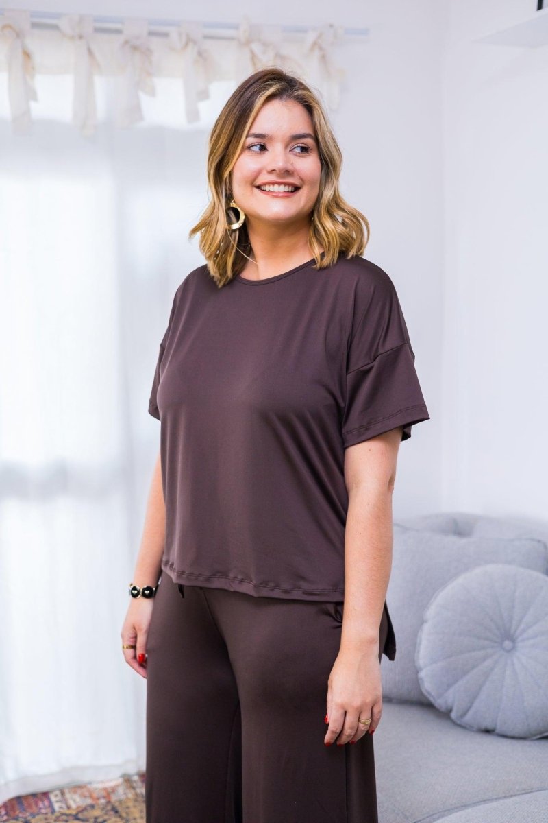 Blusa Paola - Gola Redonda Malha Confort - Naguirre Shop