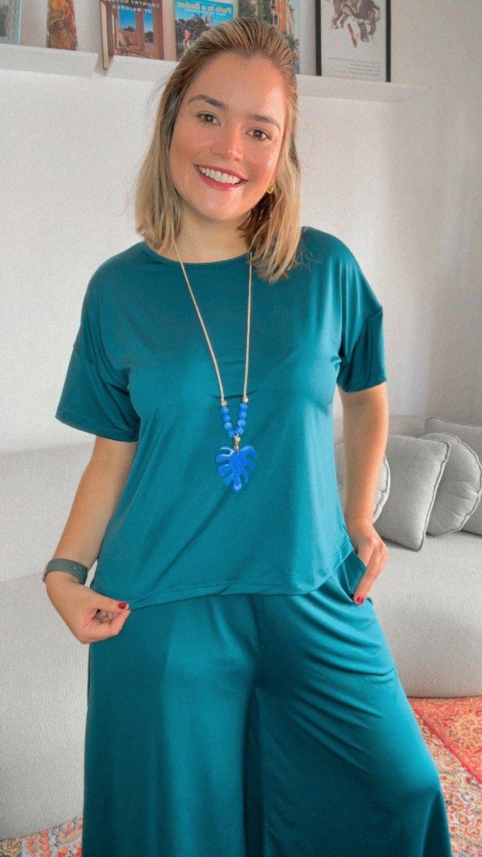 Blusa Paola - Gola Redonda Malha Confort - Naguirre Shop