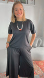 Blusa Paola - Gola Redonda Malha Confort - Naguirre Shop