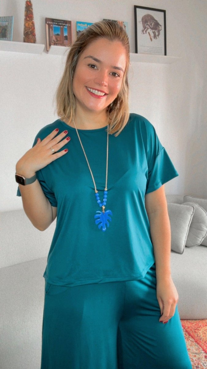 Blusa Paola - Gola Redonda Malha Confort - Naguirre Shop