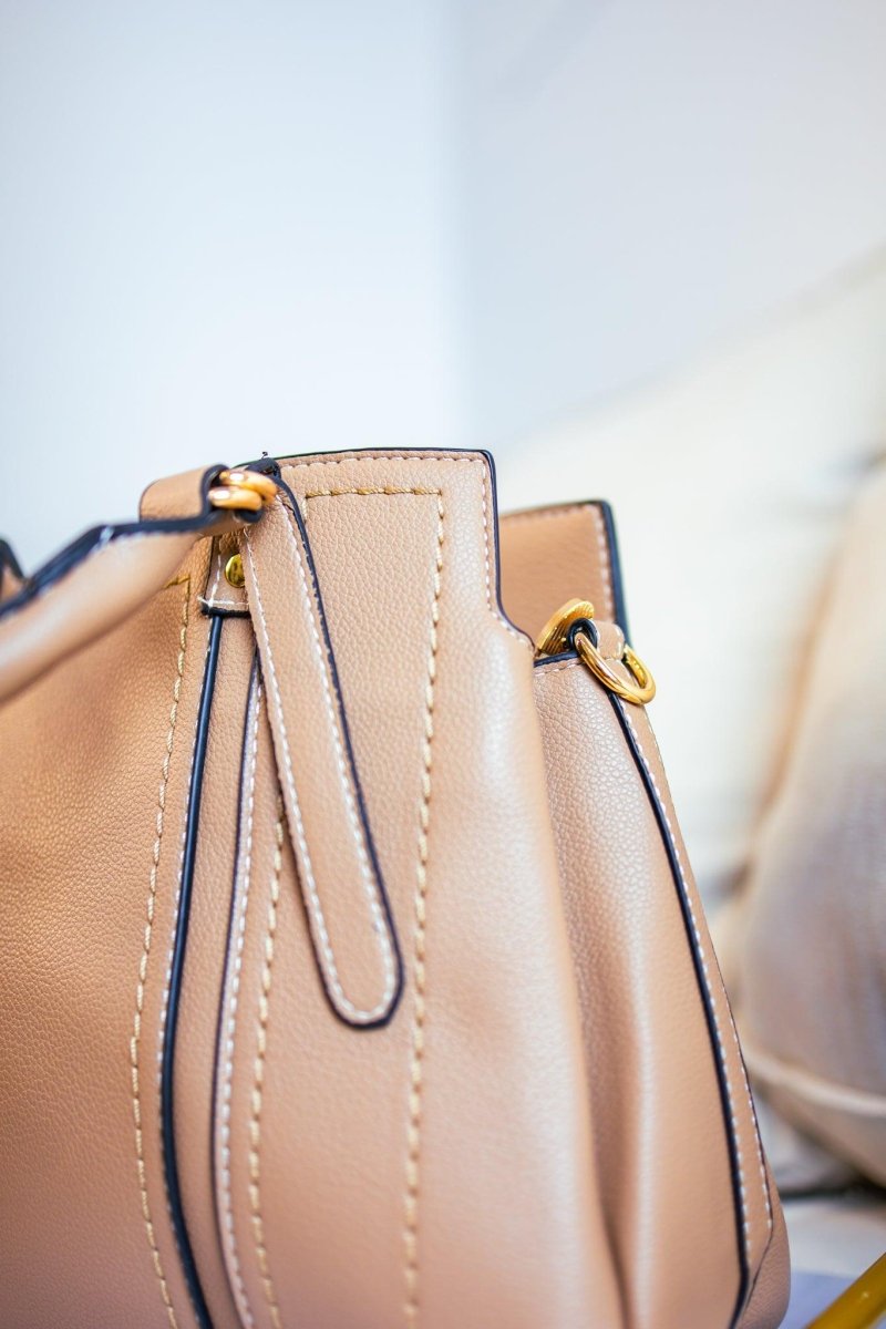 Bolsa Média com Divisórias e Zíper Amalfi - Naguirre Shop