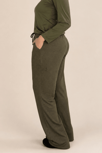 Calça Aspen na cor Verde Oliva, foto 2 de 2