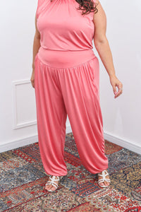 Calça Aura – Modelagem Aladim com Caimento Fluido em Malha Confort - Naguirre Shop