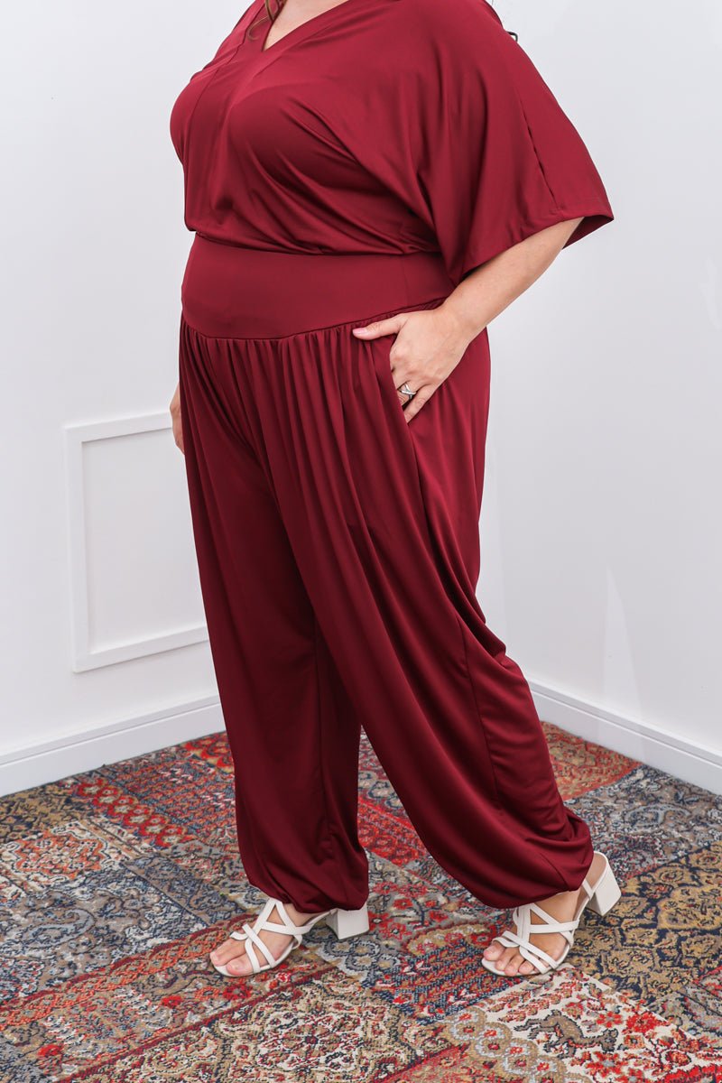 Calça Aura – Modelagem Aladim com Caimento Fluido em Malha Confort - Naguirre Shop
