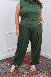 Calça Aura – Modelagem Aladim com Caimento Fluido em Malha Confort - Naguirre Shop