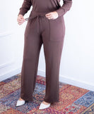 Calça Marisa - Pantalona Bolso Sobreposto em Moletinho - Naguirre Shop