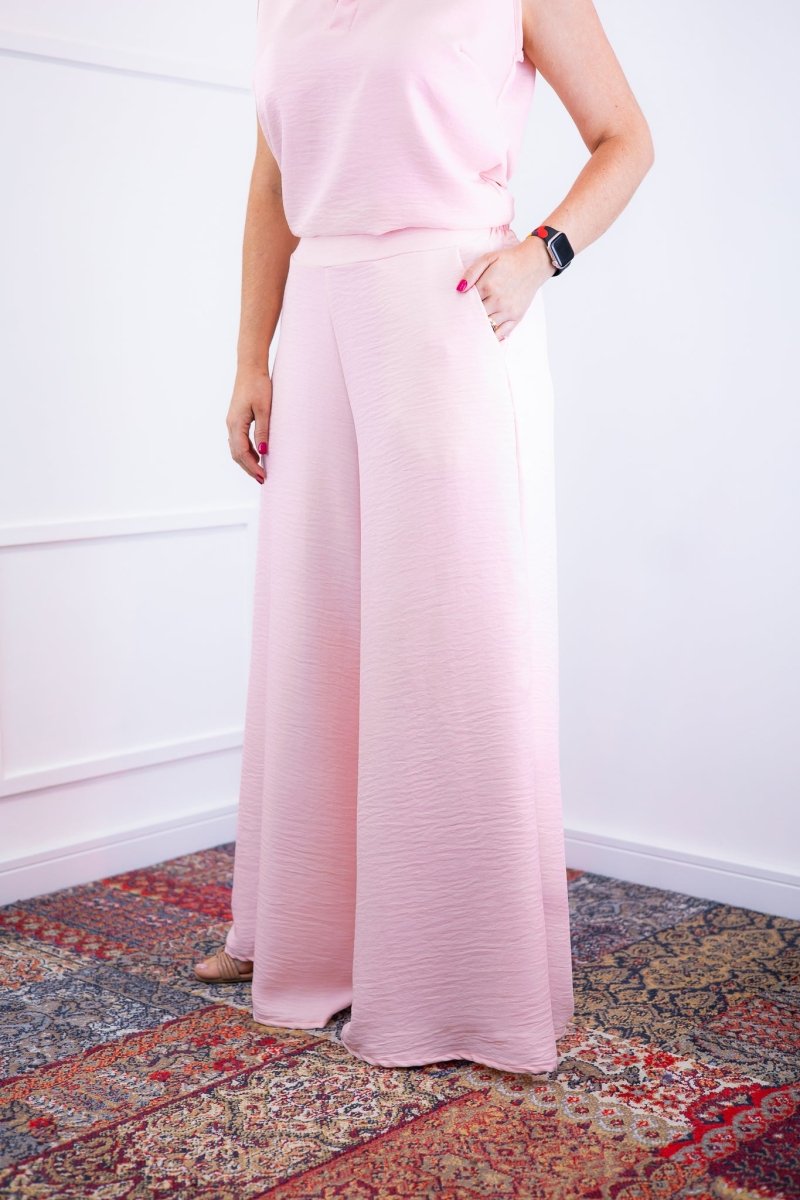 Calça Maxi Renata – Pantalona em Linho Light com Bolsos Laterais - Naguirre Shop