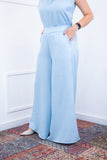 Calça Maxi Renata – Pantalona em Linho Light com Bolsos Laterais - Naguirre Shop