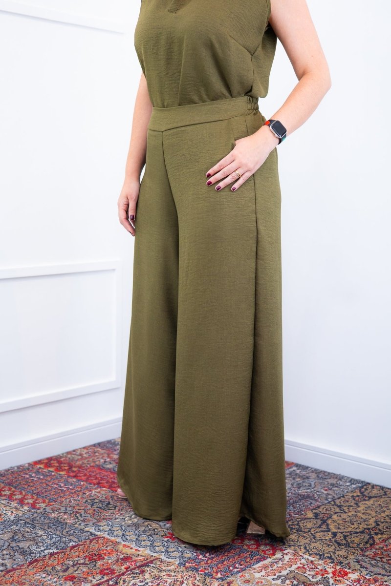 Calça Maxi Renata – Pantalona em Linho Light com Bolsos Laterais - Naguirre Shop