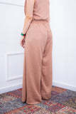 Calça Maxi Renata – Pantalona em Linho Light com Bolsos Laterais - Naguirre Shop