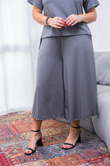 Calça Mercedes - Pantacourt Malha Confort - Naguirre Shop