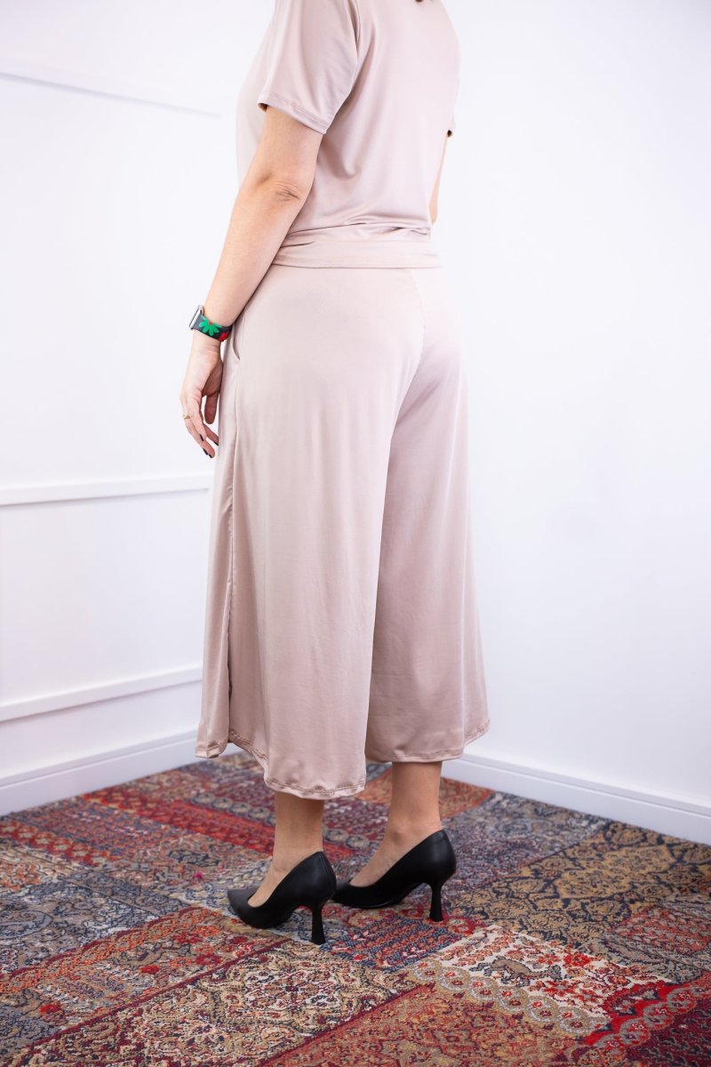 Calça Mercedes - Pantacourt Malha Confort - Naguirre Shop