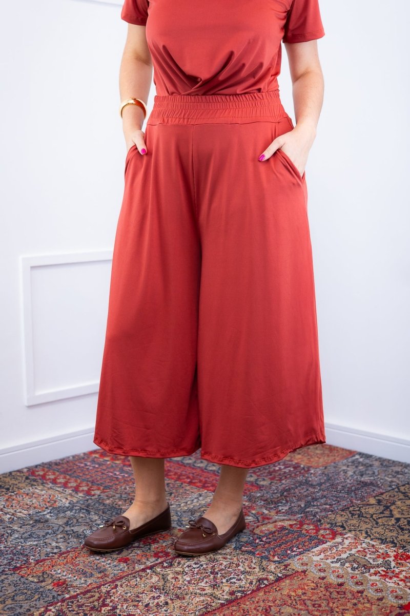 Calça Mercedes - Pantacourt Malha Confort - Naguirre Shop
