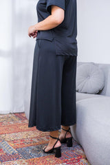 Calça Mercedes - Pantacourt Malha Confort - Naguirre Shop