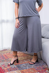 Calça Mercedes - Pantacourt Malha Confort - Naguirre Shop