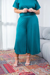 Calça Mercedes - Pantacourt Malha Confort - Naguirre Shop