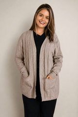 Cardigan Oversized com Bolsos em Tricot Modal Premium - Naguirre Shop