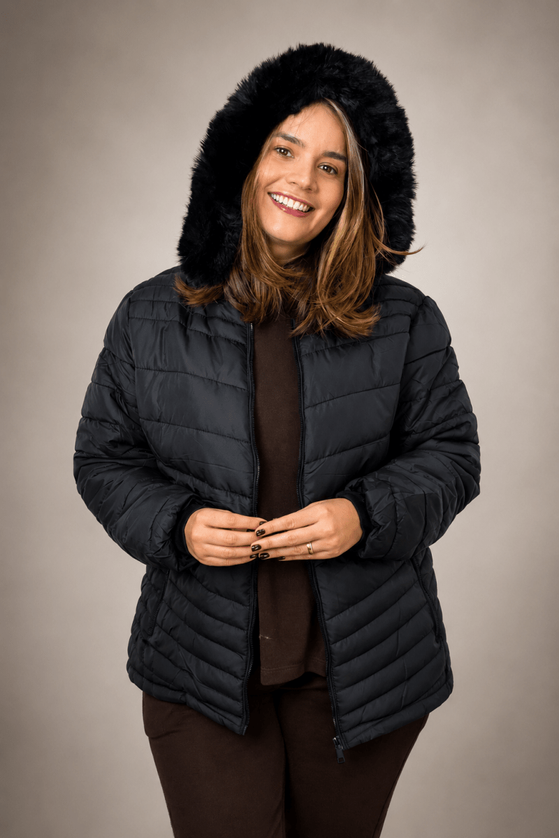 Casaco Puffer com Capuz Peluciado - Naguirre Shop