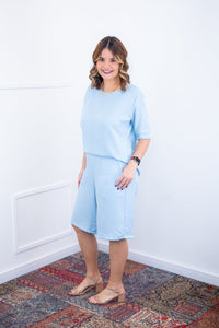 Conjunto Dulce – Blusa Oversized e Bermuda com Bolsos em Linho Light - Naguirre Shop