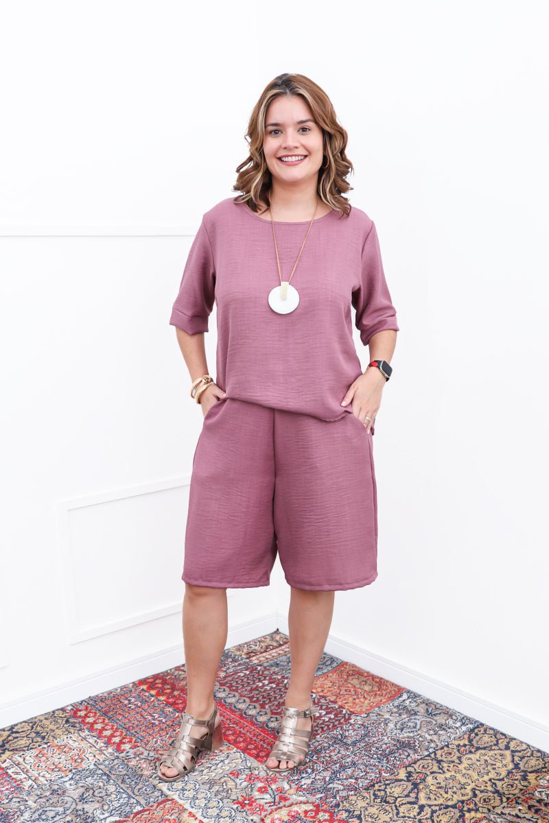 Conjunto Dulce – Blusa Oversized e Bermuda com Bolsos em Linho Light - Naguirre Shop