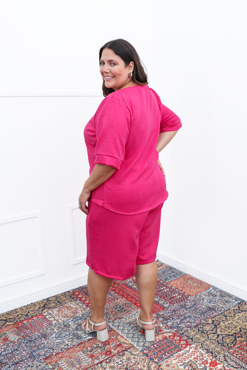 Conjunto Dulce – Blusa Oversized e Bermuda com Bolsos em Linho Light - Naguirre Shop