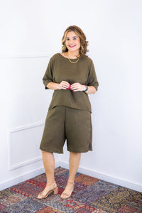 Conjunto Dulce – Blusa Oversized e Bermuda com Bolsos em Linho Light - Naguirre Shop