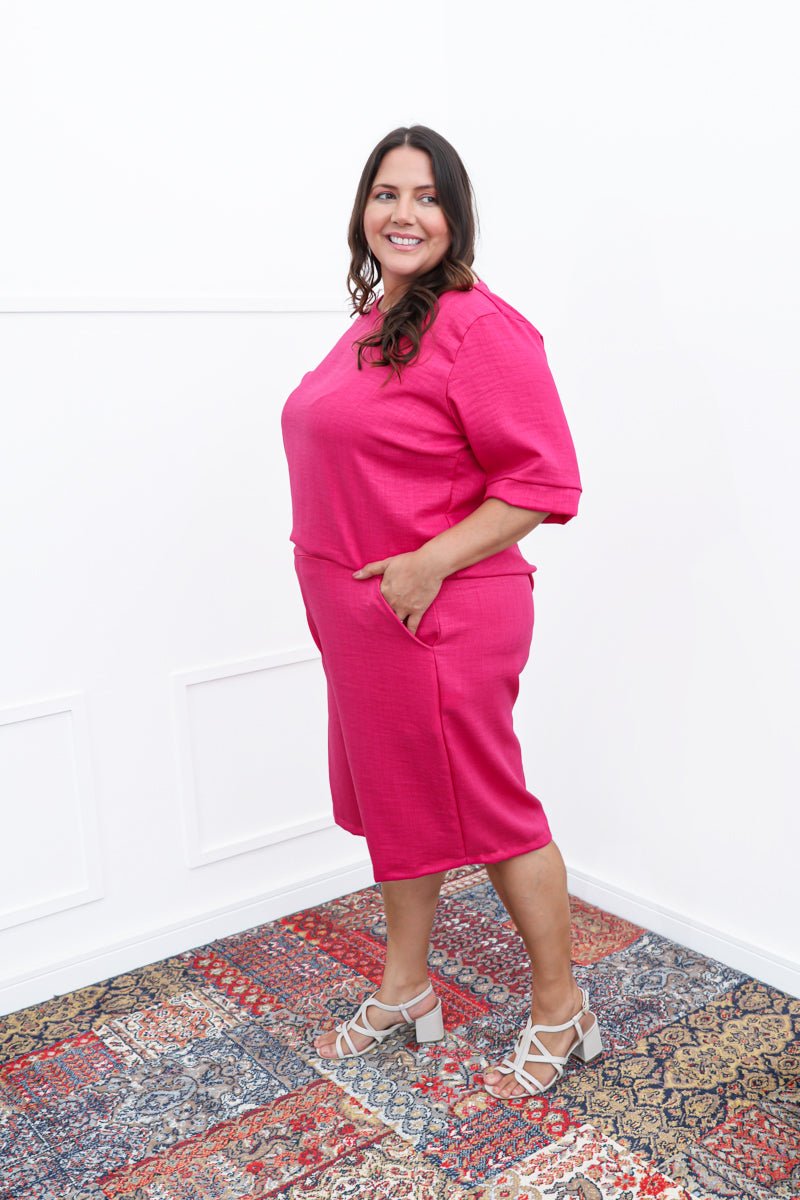 Conjunto Dulce – Blusa Oversized e Bermuda com Bolsos em Linho Light - Naguirre Shop