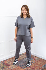 Conjunto Flórida - Malha Confort Calça e Blusa de Gola V - Naguirre Shop