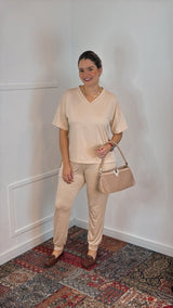 Conjunto Flórida - Malha Confort Calça e Blusa de Gola V - Naguirre Shop