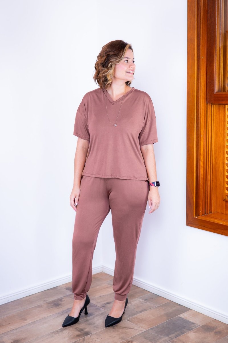 Conjunto Flórida - Malha Confort Calça e Blusa de Gola V - Naguirre Shop