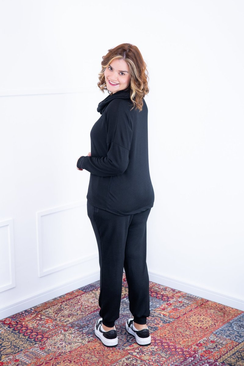 Conjunto Genebra - Lãzinha Calça e Blusa de Gola Boba - Naguirre Shop