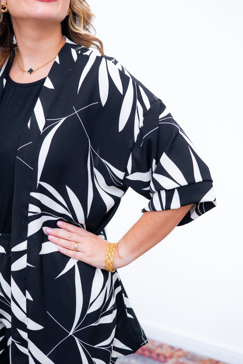 Conjunto Kimono Dora - Oversized Estampado e Bermuda em Crepe - Naguirre Shop