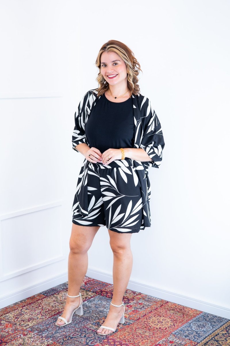 Conjunto Kimono Dora - Oversized Estampado e Bermuda em Crepe - Naguirre Shop