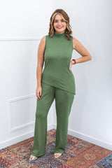Conjunto Louise – Blusa Assimétrica em Canelado Flex com Pantalona - Naguirre Shop