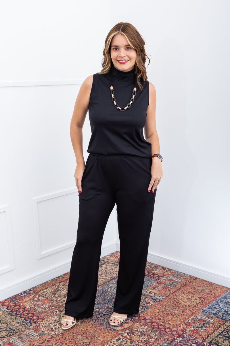 Conjunto Louise – Blusa Assimétrica em Canelado Flex com Pantalona - Naguirre Shop