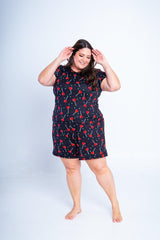 Conjunto Milena - Pijama com Shorts Decote Canoa de Suede - Naguirre Shop