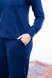 Conjunto Munique - Gola V Calça Pantalona Bolso Sobreposto em Moletinho - Naguirre Shop